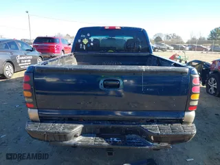 1999 Chevrolet Silverado 1500 LS with VIN 2GCEC19T5X1121766, listed as a IAAI auction lot 41359164 with 237,681 mi miles. Bid and sale history available at carsss.com. Image 17.