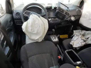 2020 Mitsubishi Mirage ES z VIN ML32F3FJ1LHF06232, wystawiony jako Copart lot #55280225 z przebiegiem Nie podano mil oraz Szkoda całkowita • Salvage title. Historia ofert i sprzedaży dostępna na DreamBid. Obrazek 8.