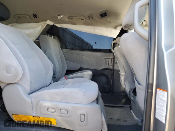 2016 Toyota Sienna LE AAS with VIN 5TDKK3DCXGS753986, listed as a Copart auction lot 46550215 with 45,074 mi miles and Salvage Title. Bid and sale history available at carsss.com. Image 11.