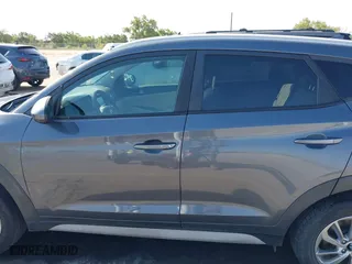 2018 Hyundai Tucson SEL with VIN KM8J33A4XJU725819, listed as a IAAI auction lot 42025469 with 119,866 mi miles. Bid and sale history available at carsss.com. Image 14.