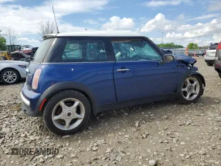 2003 MINI Hardtop with VIN WMWRC334X3TC38665, listed as a Copart auction lot 58563345 with Not provided miles and Non repairable. Bid and sale history available at DreamBid. Image 3.