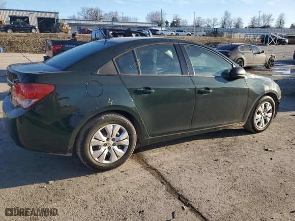 2014 Chevrolet Cruze LS with VIN 1G1PB5SHXE7343270, listed as a Copart auction lot 46643535 with 186,689 mi miles and Clean Title. Bid and sale history available at carsss.com. Image 3.