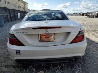 2015 Mercedes-Benz SLK-Class SLK 250 with VIN WDDPK4HA2FF107043, listed as a Copart auction lot 86132894 with 31,542 mi miles and Salvage Title. Bid and sale history available at carsss.com. Image 6.