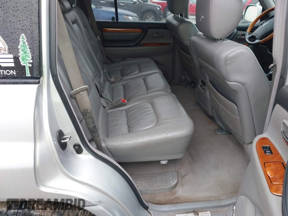 2006 Lexus LX 470 z VIN JTJHT00W364011426, wystawiony jako IAAI lot #42026869 z przebiegiem 254 659 mil mil oraz . Historia ofert i sprzedaży dostępna na DreamBid. Obrazek 8.