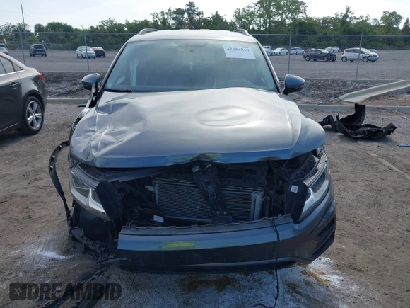 2020 Volkswagen Tiguan S с VIN 3VV1B7AX5LM151924, выставлен на аукционе IAAI как лот 42084869 с пробегом 74 176 миль миль и . История ставок и продаж доступна на DreamBid. Изображение 12.
