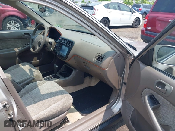 2000 Honda Civic EX z VIN 1HGEJ8647YL033973, wystawiony jako IAAI lot #42465298 z przebiegiem 116 154 mil mil oraz . Historia ofert i sprzedaży dostępna na DreamBid. Obrazek 5.