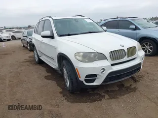 2012 BMW X5 35d z VIN 5UXZW0C58CL664433, wystawiony jako IAAI lot #42773582 z przebiegiem 154 000 mil mil oraz . Historia ofert i sprzedaży dostępna na DreamBid. Obrazek 1.