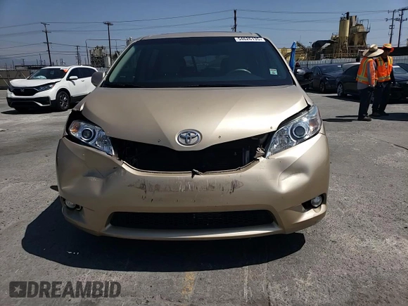 2013 Toyota Sienna XLE AAS с VIN 5TDYK3DC6DS322289, выставлен на аукционе Copart как лот 54626135 с пробегом 131 203 миль миль и Списание • Salvage title. История ставок и продаж доступна на DreamBid. Изображение 14.