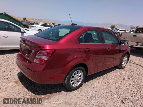2020 Chevrolet Sonic LT with VIN 1G1JD5SB5L4127904, listed as a Copart auction lot 62487345 with 15,761 mi miles and Salvage title. Bid and sale history available at DreamBid. Image 3.
