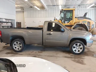 2012 GMC Sierra 1500 with VIN 1GTN1VE06CZ252800, listed as a IAAI auction lot 41684058 with 102,401 mi miles and . Bid and sale history available at DreamBid. Image 13.