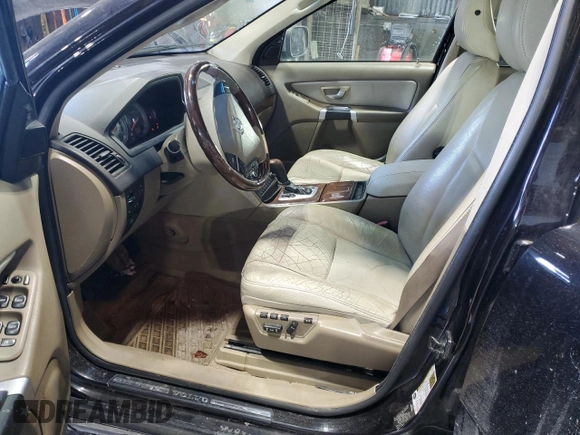 2008 Volvo XC90 V8 with VIN YV4CZ852X81461589, listed as a Copart auction lot 45845345 with 191,722 mi miles and Clean Title. Bid and sale history available at carsss.com. Image 7.