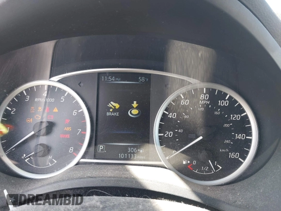 2017 Nissan Sentra SV with VIN 3N1AB7AP3HL698219, listed as a IAAI auction lot 41793158 with 101,133 mi miles and . Bid and sale history available at DreamBid. Image 7.