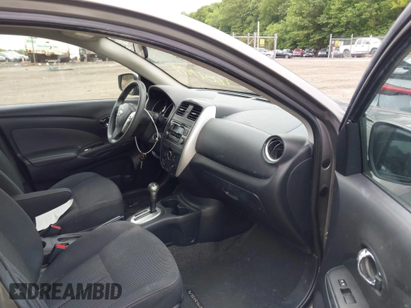 2016 Nissan Versa S with VIN 3N1CN7AP2GL847749, listed as a IAAI auction lot 42511419 with 111,628 mi miles and . Bid and sale history available at DreamBid. Image 5.