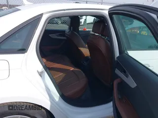 2017 Audi A4 Premium z VIN WAUANAF40HN050253, wystawiony jako IAAI lot #41346064 z przebiegiem Nie podano mil oraz . Historia ofert i sprzedaży dostępna na DreamBid. Obrazek 8.