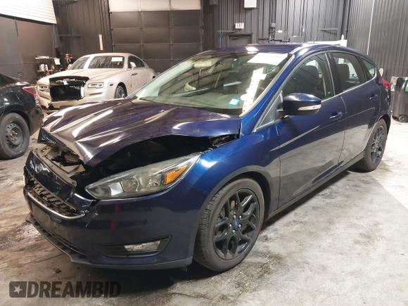 2016 Ford Focus SE with VIN 1FADP3K27GL357008, listed as a IAAI auction lot 41946301 with 101,429 mi miles and . Bid and sale history available at carsss.com. Image 2.