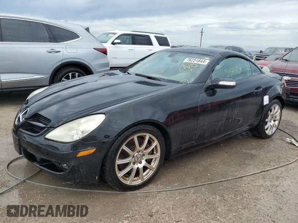 2005 Mercedes-Benz SLK 230/320 with VIN WDBWK56F15F040880, listed as a Copart auction lot 76251844 with 51,702 mi miles and Non Repairable. Bid and sale history available at DreamBid. Image 1.