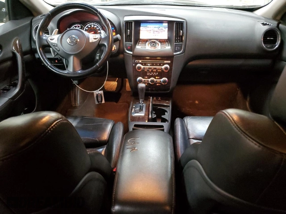 2010 Nissan Maxima SV с VIN 1N4AA5AP8AC868151, выставлен на аукционе Copart как лот 54488945 с пробегом 178 758 миль миль и Списание • Salvage title. История ставок и продаж доступна на DreamBid. Изображение 8.