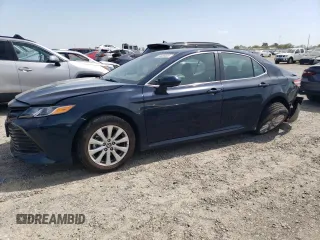 2020 Toyota Camry LE with VIN 4T1C11AKXLU976599, listed as a Copart auction lot 50689505 with 41,322 mi miles and Salvage Title. Bid and sale history available at carsss.com. Image 1.