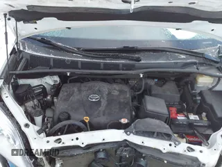 2017 Toyota Sienna XLE Auto Access Seat with VIN 5TDYZ3DC4HS852620, listed as a IAAI auction lot 40988036 with 82,581 mi miles. Bid and sale history available at carsss.com. Image 10.