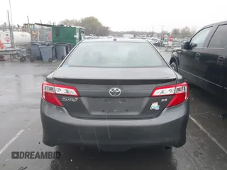2012 Toyota Camry L with VIN 4T1BF1FK8CU069937, listed as a IAAI auction lot 41855920 with 132,842 mi miles. Bid and sale history available at carsss.com. Image 16.