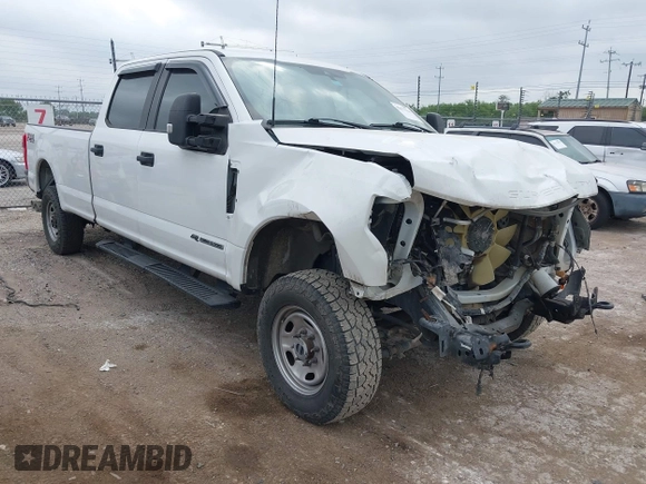 2022 Ford Super Duty F-250 SRW XL with VIN 1FT7W2BT1NEC16997, listed as a IAAI auction lot 42171344 with 118,681 mi miles. Bid and sale history available at carsss.com. Image 1.
