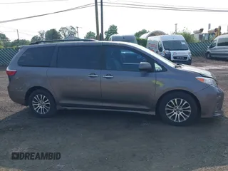 2019 Toyota Sienna XLE Auto Access Seat с VIN 5TDYZ3DC1KS016206, выставлен на аукционе IAAI как лот 42475832 с пробегом 114 048 миль миль и . История ставок и продаж доступна на DreamBid. Изображение 13.