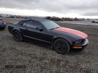 2008 Ford Mustang Deluxe with VIN 1ZVHT84N185177814, listed as a Copart auction lot 45242815 with 147,380 mi miles and Clean Title. Bid and sale history available at carsss.com. Image 4.