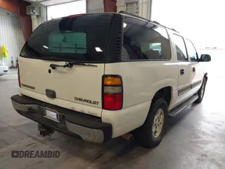 2005 Chevrolet Suburban Z71 z VIN 3GNFK16Z55G248593, wystawiony jako IAAI lot #42362738 z przebiegiem 215 711 mil mil oraz . Historia ofert i sprzedaży dostępna na DreamBid. Obrazek 4.
