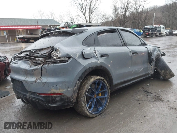2022 Porsche Cayenne Turbo GT with VIN WP1BK2AY7NDA60391, listed as a IAAI auction lot 41666360 with 34,106 mi miles and . Bid and sale history available at DreamBid. Image 4.