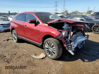 2023 Toyota Venza LE with VIN JTEAAAAH3PJ150910, listed as a Copart auction lot 73696004 with 9,811 mi miles and Salvage Title. Bid and sale history available at carsss.com. Image 4.