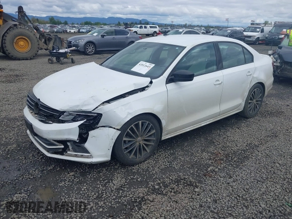 2016 Volkswagen Jetta Sport z VIN 3VWD17AJ3GM216976, wystawiony jako IAAI lot #42012643 z przebiegiem 145 795 mil mil oraz . Historia ofert i sprzedaży dostępna na DreamBid. Obrazek 2.