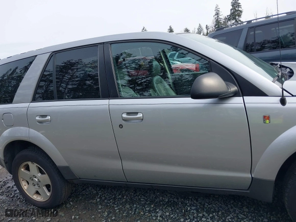 2004 Saturn VUE V6 with VIN 5GZCZ63424S857031, listed as a IAAI auction lot 41756123 with 126,475 mi miles. Bid and sale history available at carsss.com. Image 13.