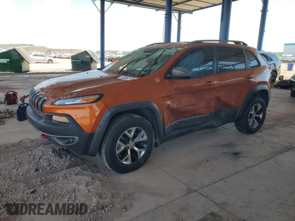 2015 Jeep Cherokee Trailhawk z VIN 1C4PJMBS4FW647489, wystawiony jako Copart lot #53362135 z przebiegiem 53 139 mil mil oraz Szkoda całkowita • Salvage title. Historia ofert i sprzedaży dostępna na DreamBid. Obrazek 1.