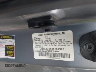 2004 Nissan 350Z Touring z VIN JN1AZ36A94T013851, wystawiony jako IAAI lot #42335966 z przebiegiem 180 814 mil mil oraz . Historia ofert i sprzedaży dostępna na DreamBid. Obrazek 9.
