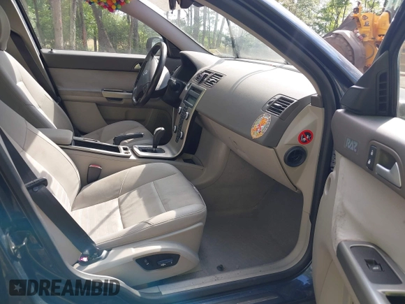 2010 Volvo S40 с VIN YV1390MS9A2490226, выставлен на аукционе IAAI как лот 42234235 с пробегом 111 765 миль миль и . История ставок и продаж доступна на DreamBid. Изображение 5.