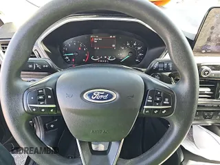 2021 Ford Escape SE with VIN 1FMCU9G64MUA68599, listed as a IAAI auction lot 42731125 with 65,711 mi miles and . Bid and sale history available at DreamBid. Image 1.