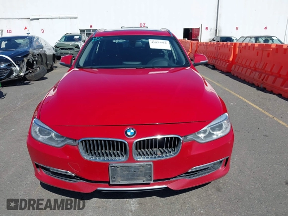 2014 BMW 3 Series 328i xDrive with VIN WBA3G7C58EKN36972, listed as a IAAI auction lot 41854952 with 112,201 mi miles and . Bid and sale history available at carsss.com. Image 12.