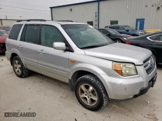 2006 Honda Pilot EX-L with VIN 5FNYF28506B049075, listed as a Copart auction lot 51674785 with 160,298 mi miles and Clean Title. Bid and sale history available at carsss.com. Image 4.