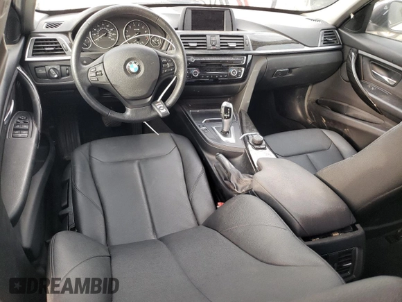 2018 BMW 3 Series 320i with VIN WBA8A9C54JK622857, listed as a Copart auction lot 44143685 with 0 mi miles and Salvage Title. Bid and sale history available at carsss.com. Image 8.