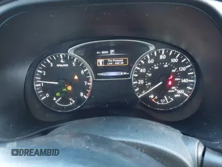 2017 Nissan Pathfinder SV with VIN 5N1DR2MM3HC622517, listed as a IAAI auction lot 41547531 with 115,526 mi miles. Bid and sale history available at carsss.com. Image 7.