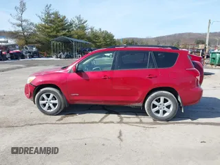2007 Toyota RAV4 Limited with VIN JTMBD31V376028245, listed as a IAAI auction lot 41645909 with 29,803 mi miles and . Bid and sale history available at DreamBid. Image 14.