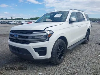 2024 Ford Expedition XLT with VIN 1FMJU1H87REA59678, listed as a IAAI auction lot 42253943 with 20,409 mi miles and . Bid and sale history available at DreamBid. Image 17.