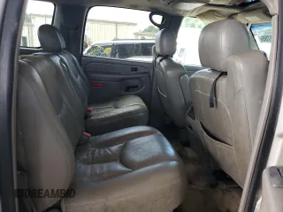 2005 Chevrolet Suburban Z71 with VIN 3GNFK16ZX5G166830, listed as a Copart auction lot 62769755 with 430,459 mi miles and Salvage title. Bid and sale history available at DreamBid. Image 10.