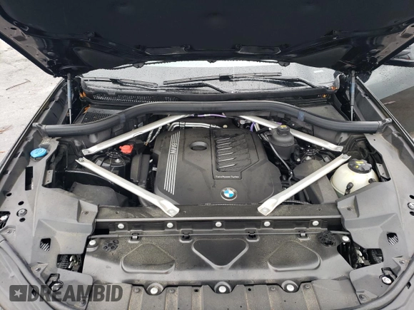 2022 BMW X5 xDrive40i with VIN 5UXCR6C06N9L83039, listed as a Copart auction lot 57109185 with 30,690 mi miles and Clean title. Bid and sale history available at DreamBid. Image 12.