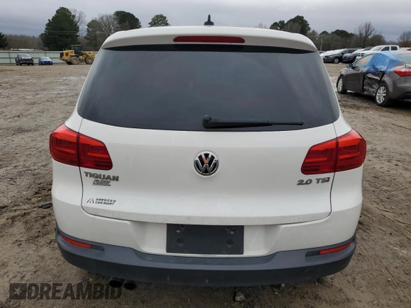 2014 Volkswagen Tiguan SE with VIN WVGAV3AX9EW549330, listed as a Copart auction lot 86750414 with 122,622 mi miles and Clean title. Bid and sale history available at DreamBid. Image 6.