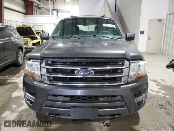 2015 Ford Expedition XLT z VIN 1FMJU1JT7FEF38984, wystawiony jako Copart lot #42081555 z przebiegiem 101 225 mil mil oraz Szkoda całkowita • Salvage title. Historia ofert i sprzedaży dostępna na DreamBid. Obrazek 5.