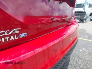 2013 Ford Focus SE with VIN 1FADP3F20DL186964, listed as a IAAI auction lot 42542071 with 203,236 mi miles and . Bid and sale history available at DreamBid. Image 6.