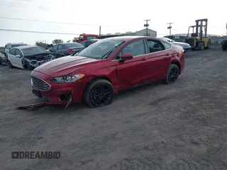 2019 Ford Fusion SE with VIN 3FA6P0HD2KR178210, listed as a IAAI auction lot 41665064 with 1 mi miles. Bid and sale history available at carsss.com. Image 2.