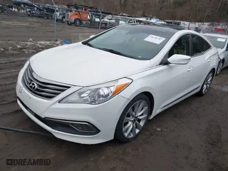2016 Hyundai Azera Limited with VIN KMHFH4JGXGA536654, listed as a IAAI auction lot 41630707 with 87,428 mi miles. Bid and sale history available at carsss.com. Image 17.