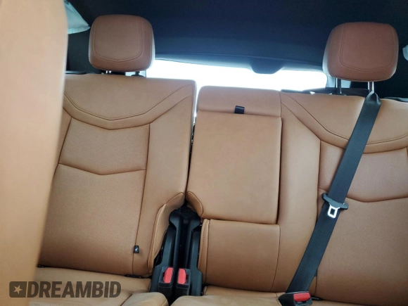 2022 Cadillac XT5 FWD Premium Luxury z VIN 1GYKNCRS4NZ179429, wystawiony jako Copart lot #47180195 z przebiegiem 45 649 mil mil oraz Nie do naprawy • Non repairable. Historia ofert i sprzedaży dostępna na DreamBid. Obrazek 10.